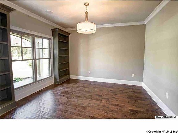 5th image of 14 Legacy Oaks Pl