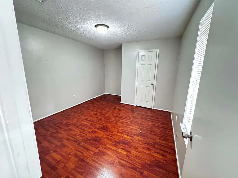 12502 Newbrook Dr — Photo 9