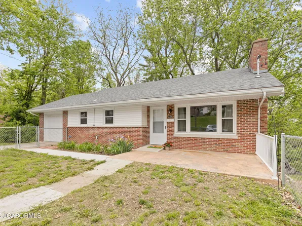 1329 E High St, Jefferson City, MO 65101