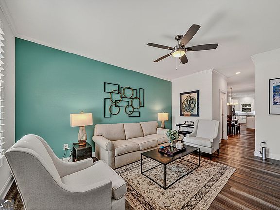 3rd image of 116 Magnolia Pl