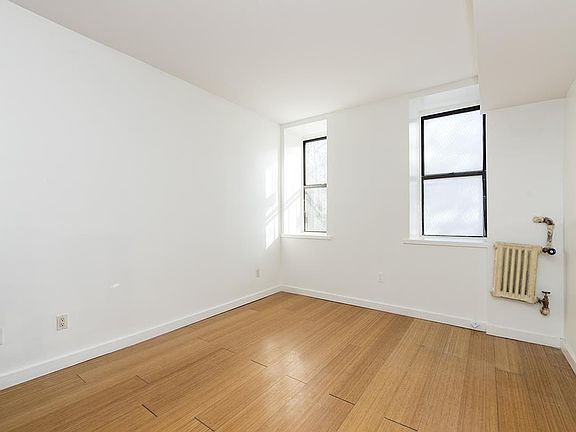 2nd image of 930 Saint Nicholas Ave APT 1A