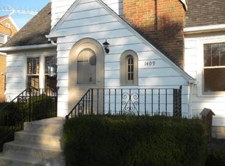 1409 S 21st St, Manitowoc, WI 54220