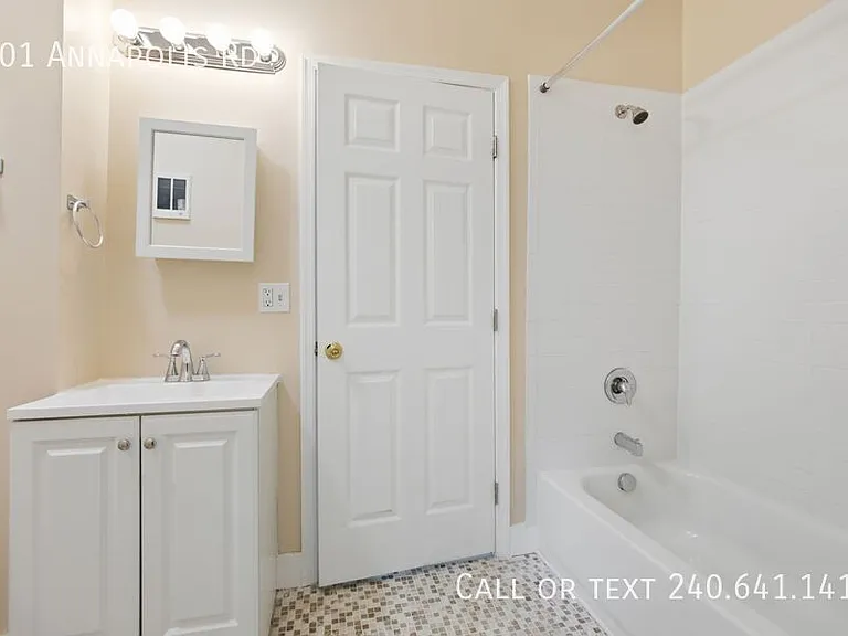 801 Annapolis Rd — Photo 23