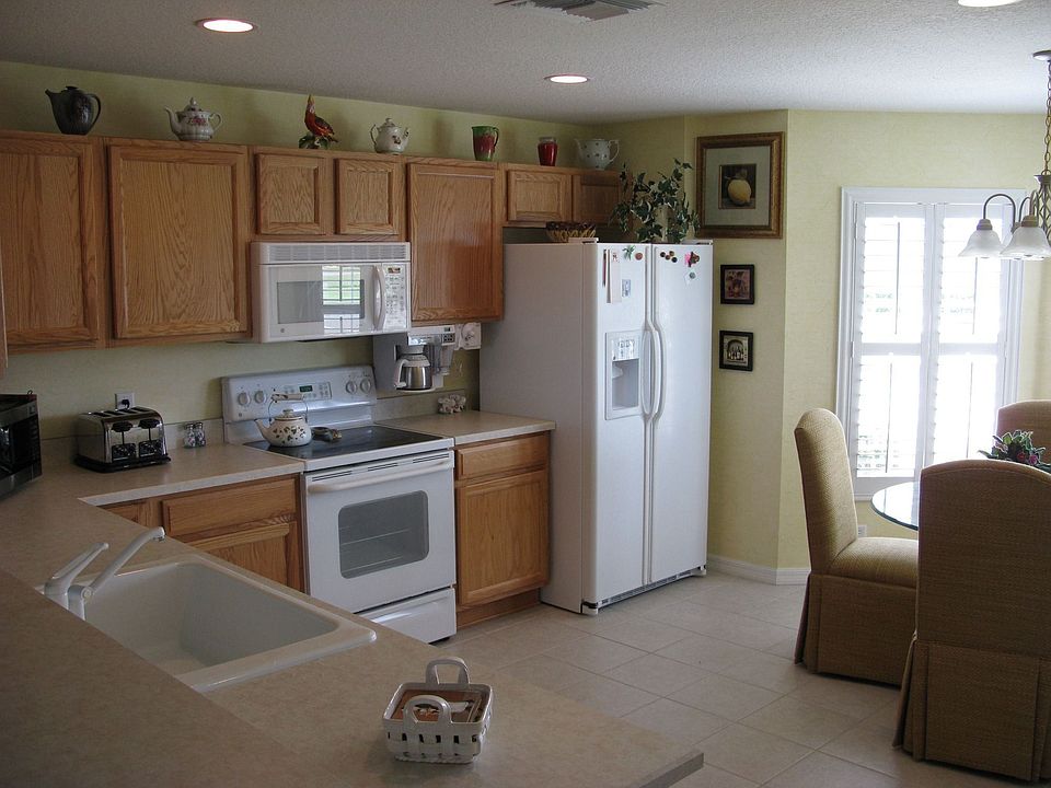 Upgraded Kitchen