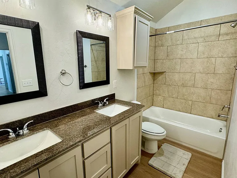1301 SW New York Ave #2 — Photo 12