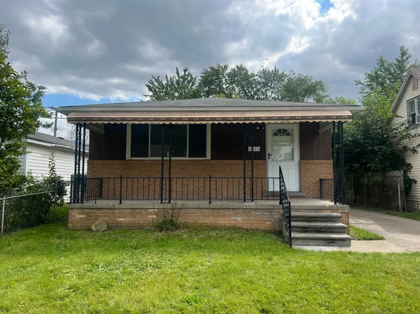 8520 Continental Ave, Warren, MI 48089