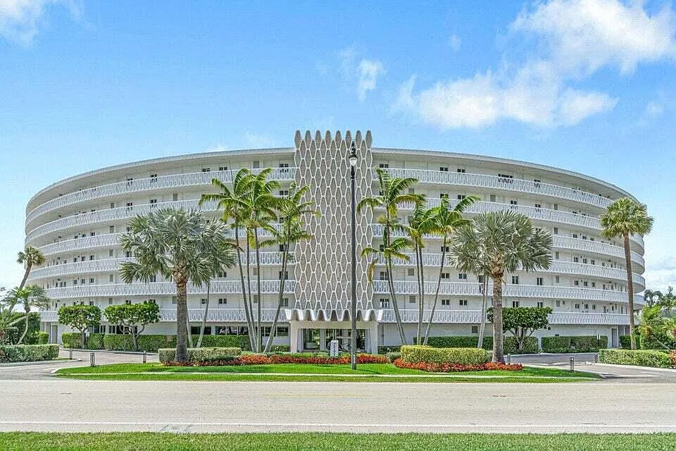2505 S Ocean Blvd #303