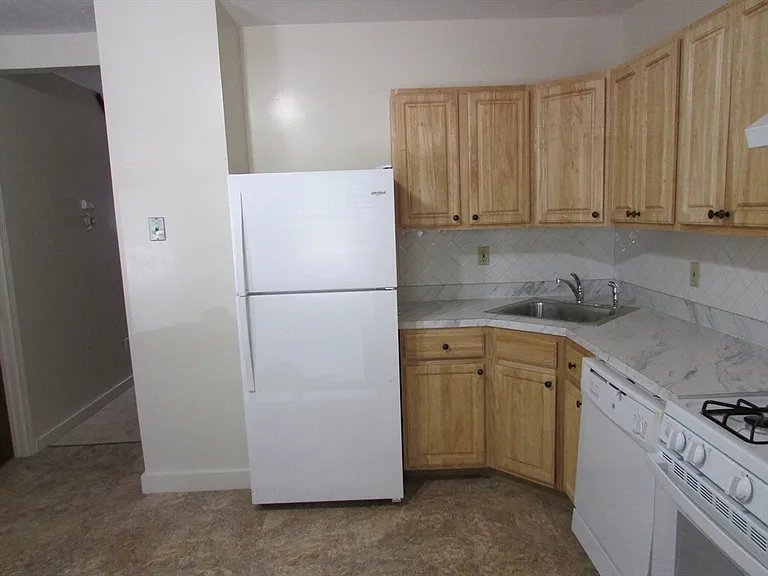 21 Greystone St #21 — Photo 19