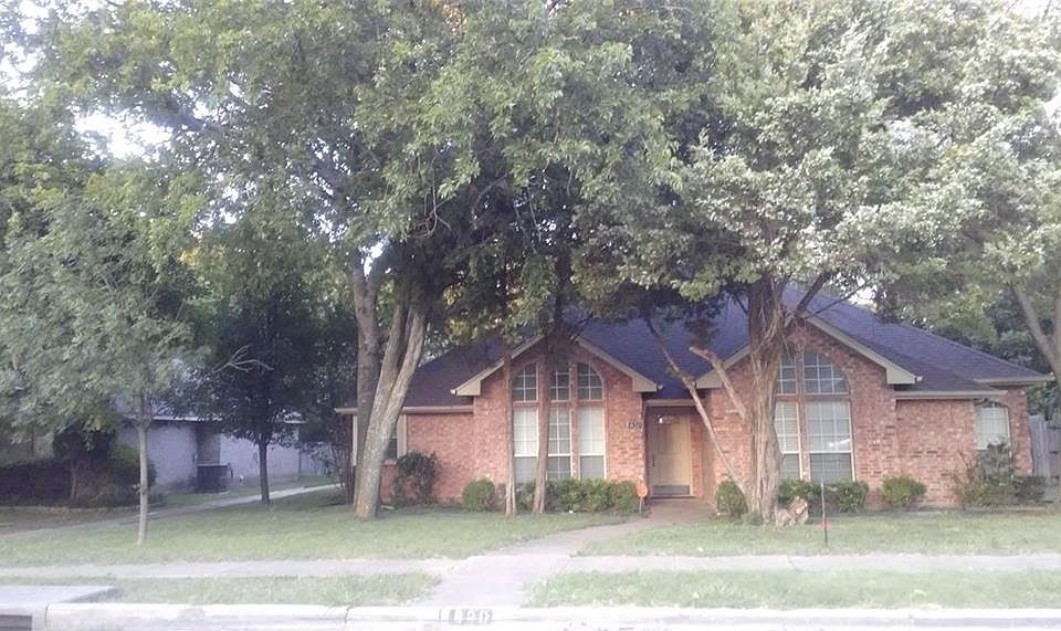 1st image of 820 Cedarwood Dr