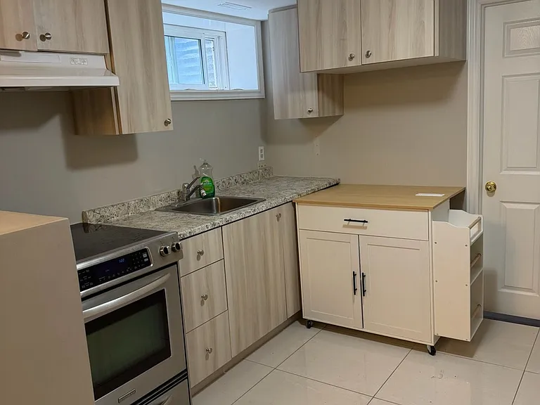 182 Timber Ln — Photo 2