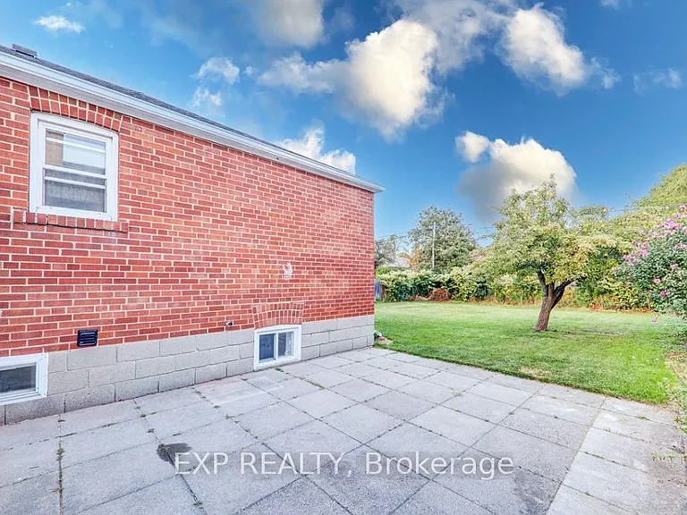 45 Blaisdale Rd #BASEMENT — Photo 8