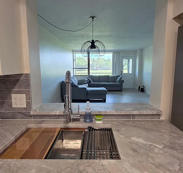 2618 Cove Cay Dr #103 — Photo 12