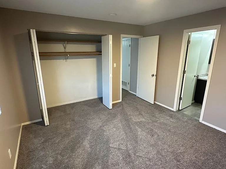 cpa - College Park Apartments — Photo 198