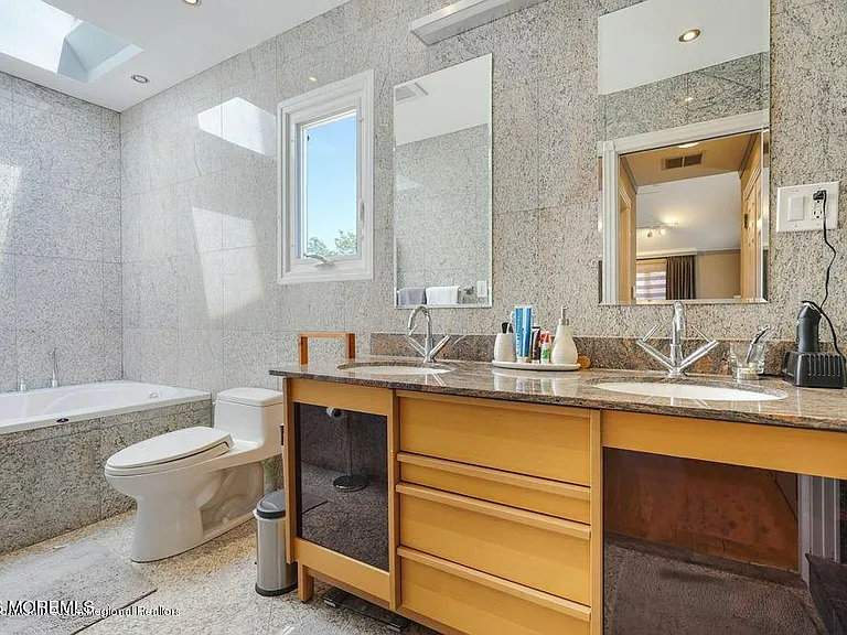 15 Timber Ln — Photo 19