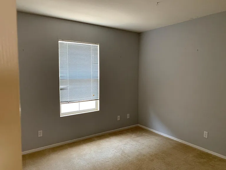 3027 Roadrunner Dr — Photo 19