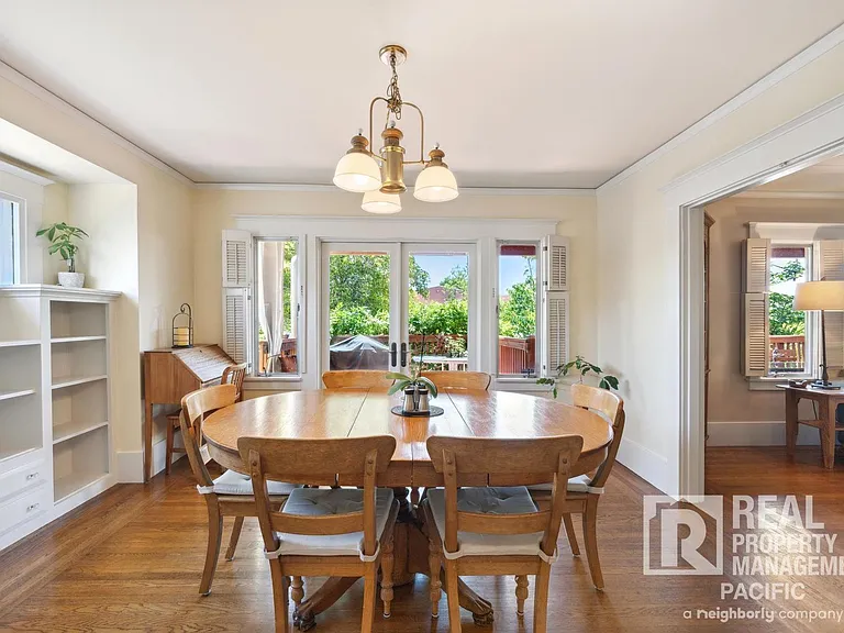 1550 Beverly Pl — Photo 8