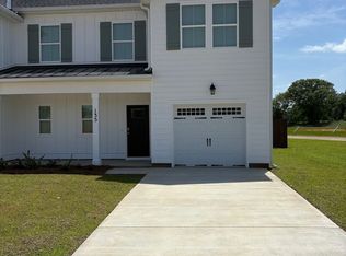 135 Hunters Hill Way, Enterprise, AL 36330