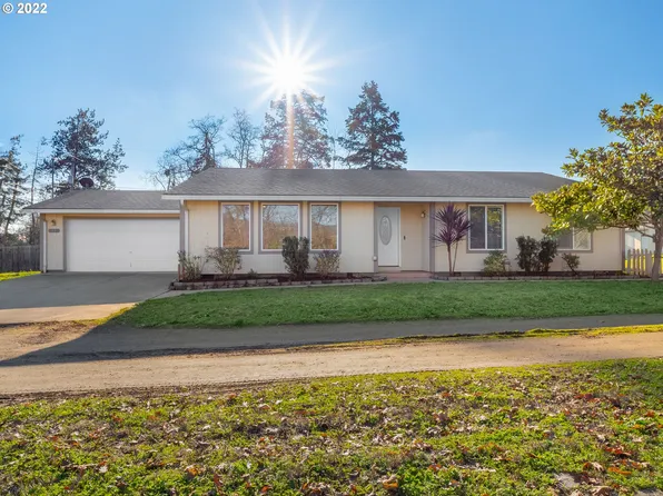 110 Pheasant Ct, Roseburg, OR 97471