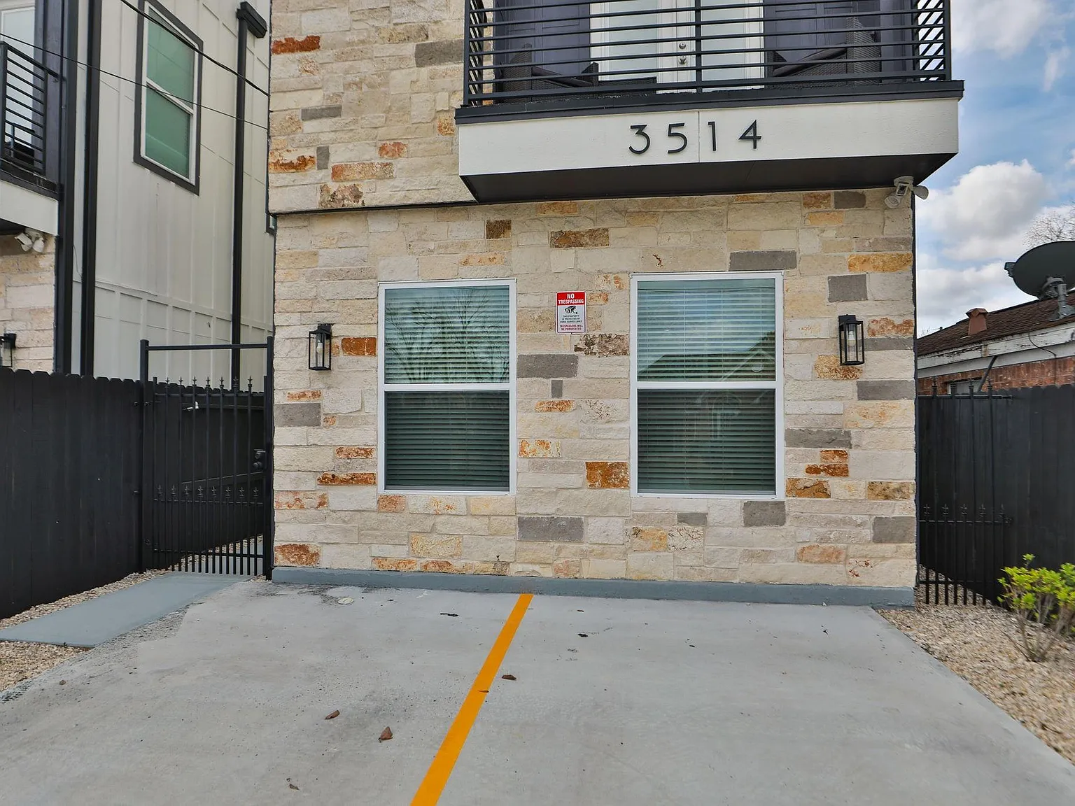1 bed, 1.0 bath, 485 sqft, $1,295 — Photo 3