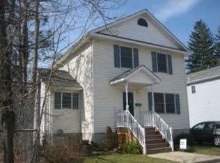 8 Gardner St, Port Jervis, NY 12771