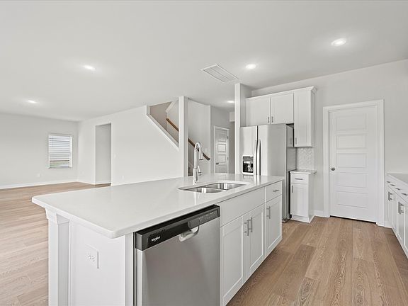 Welcome to the Dakota floorplan at Chatham Forest.