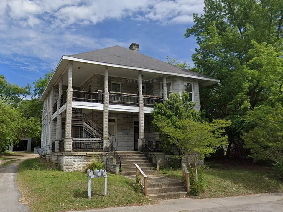 517 Duke Ave #2