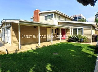 3700 Weston Pl, Long Beach, CA 90807
