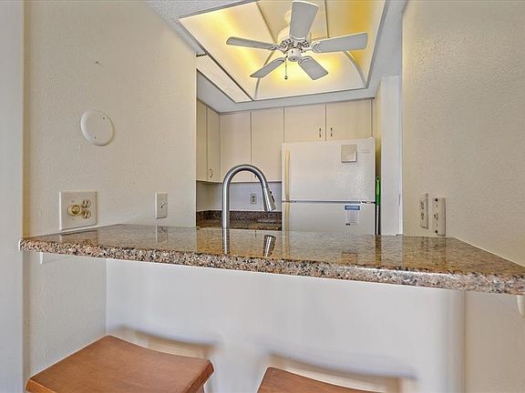 5th image of 902 Gibbs Rd APT 282