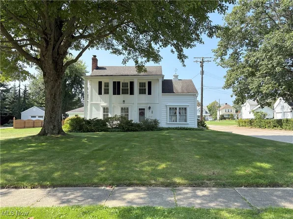 6301 Hiram Ave, Ashtabula, OH 44004