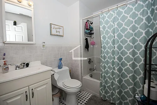 4 Egmont St #5 Photo 1