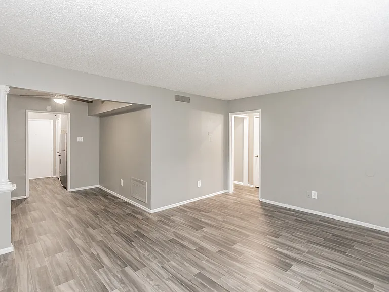 Chapel Creek Apartments — Photo 53