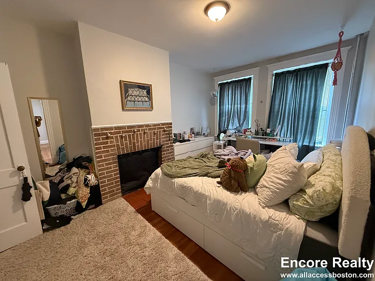 175 Harvard St #12A — Photo 14
