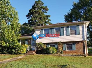 2630 Rosedale Dr, Morrow, GA 30260