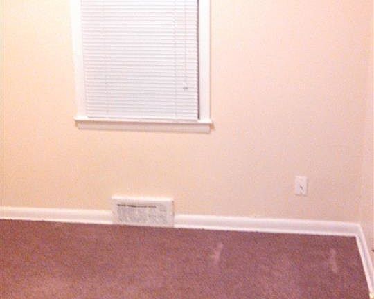 5th image of 3806 Wirt St