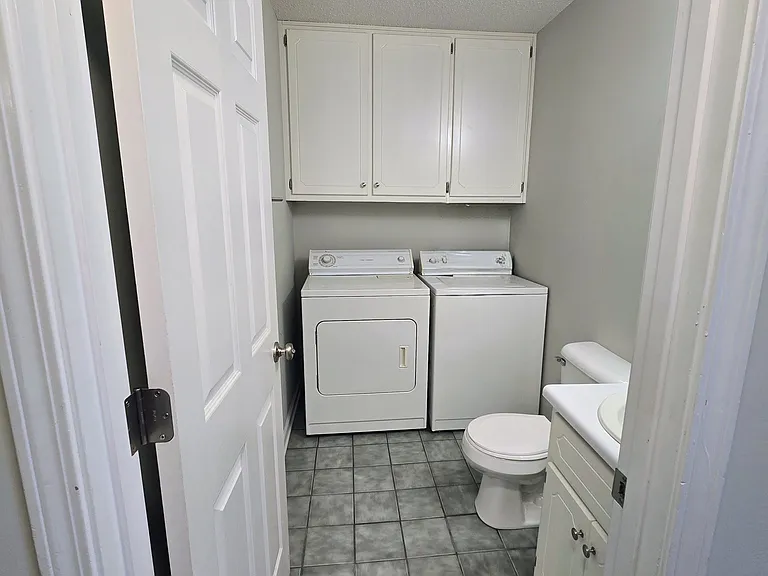 40 Woodfield Pl — Photo 6