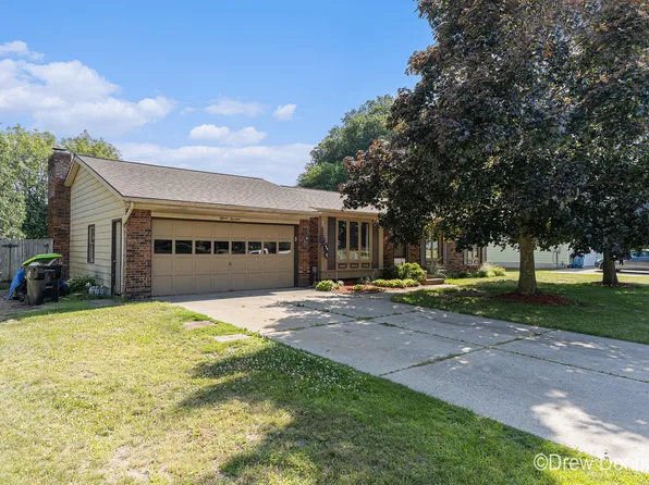 1514 Harding St NW, Grand Rapids, MI 49544