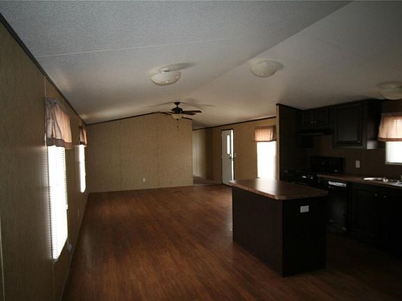 4th image of 235 Eastwood Way