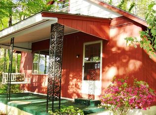 211 Wilkes Rd, Bryson City, NC 28713