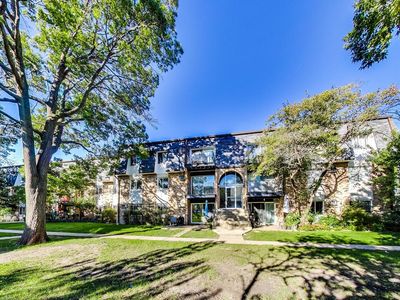 1 E Dundee Quarter Dr UNIT 204, Palatine, IL, 60074