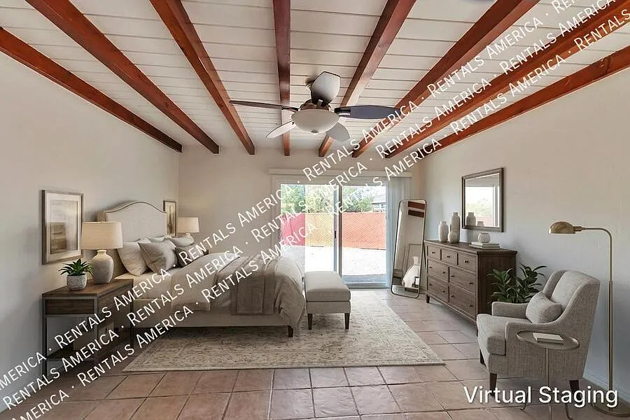2250 E La Mirada St