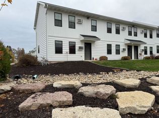 726 Florida St #2, Sturgeon Bay, WI 54235