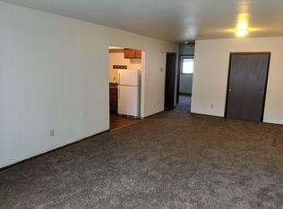 8924 W Mill Rd APT 3, Milwaukee, WI 53225