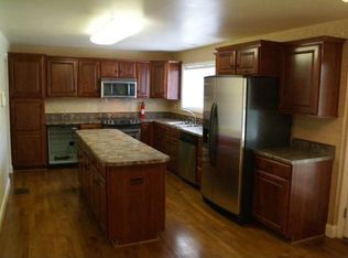 173 Cherry Ln, Pikeville, KY 41501