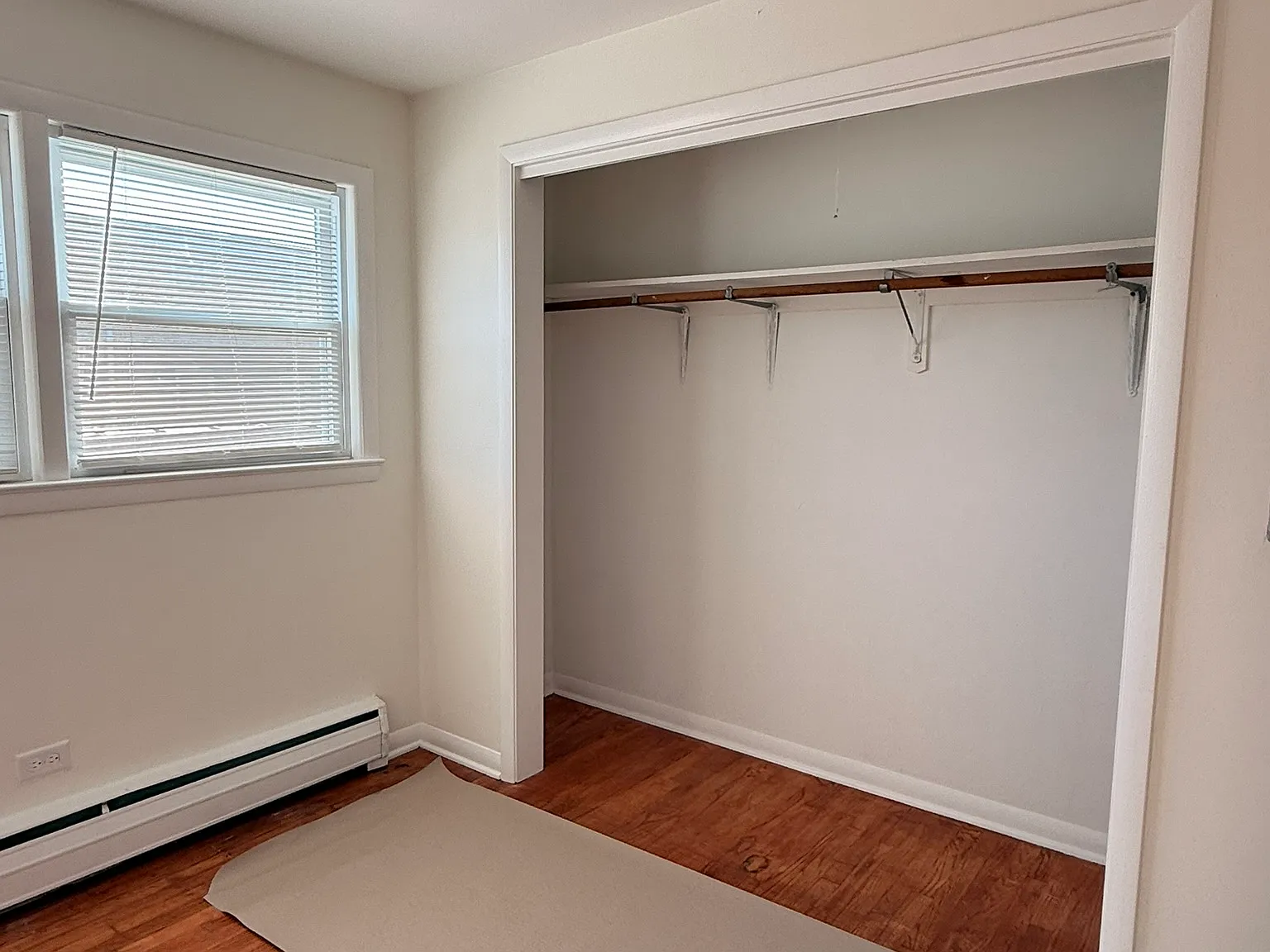 1 bed, $1,200 — Photo 2