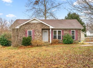 2864 Ashland City Rd, Clarksville, TN 37043