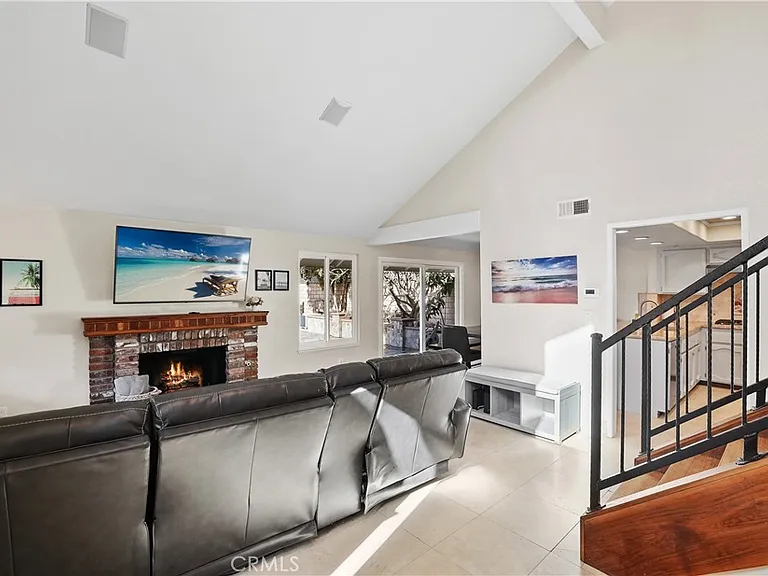 20981 Coastview Ln — Photo 5