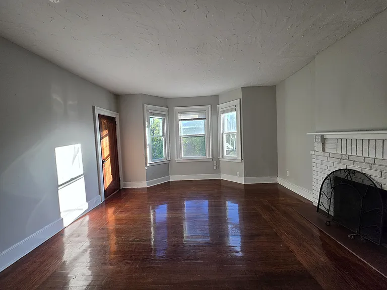 1226 Whalley Ave #B-2 — Photo 6