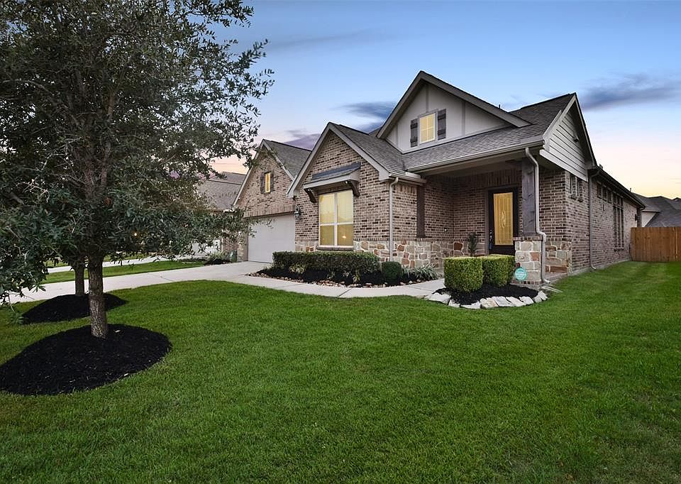 1st image of 22315 Taren Court