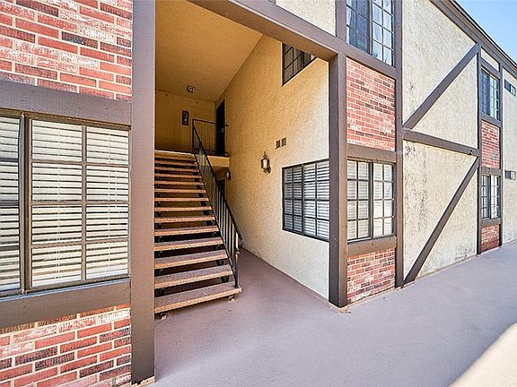 5th image of 1419 W 179th St Unit 13