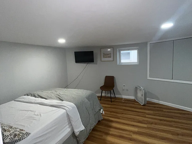 158 N 18th St #BASEMENT — Photo 9